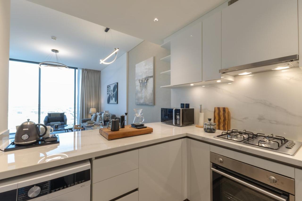 Full Moon Of One Park Avenue Apartment ดูไบ ภายนอก รูปภาพ